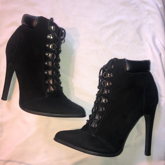 Cute goth heels - Picture 4 of 4